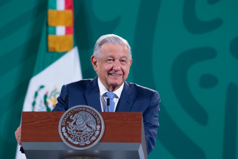 Los activos del FMI serán para pagar deuda: López Obrador