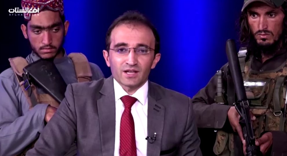 Con talibanes armados, periodista de TV es obligado a decir «que todo está bien» en Afganistán
