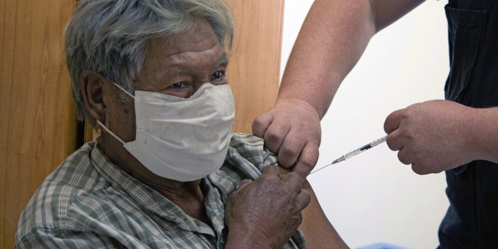 Menos del 20% de las personas en Latinoamérica han sido completamente vacunadas