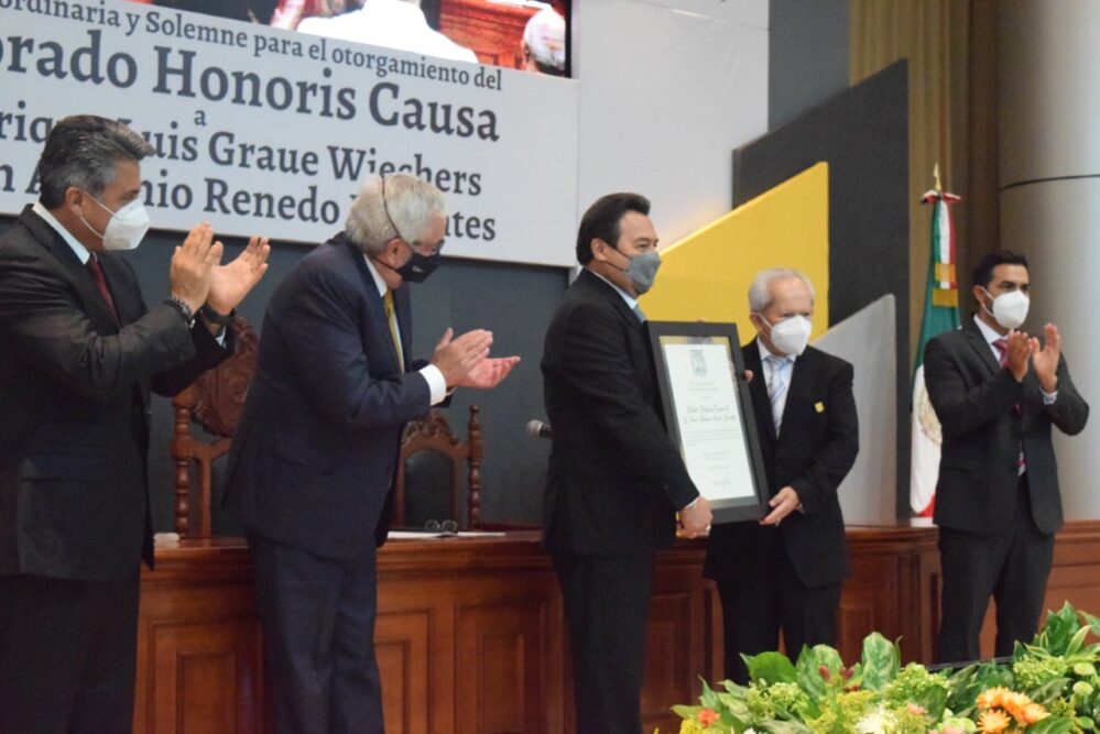 Campeche: Doctorado Honoris Causa a Enrique Graue y Juan Antonio Renedo Dorantes