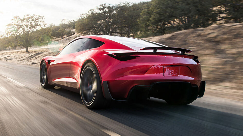 ¡Retrasado! Tesla pospone lanzamiento del deportivo Roadster hasta 2023