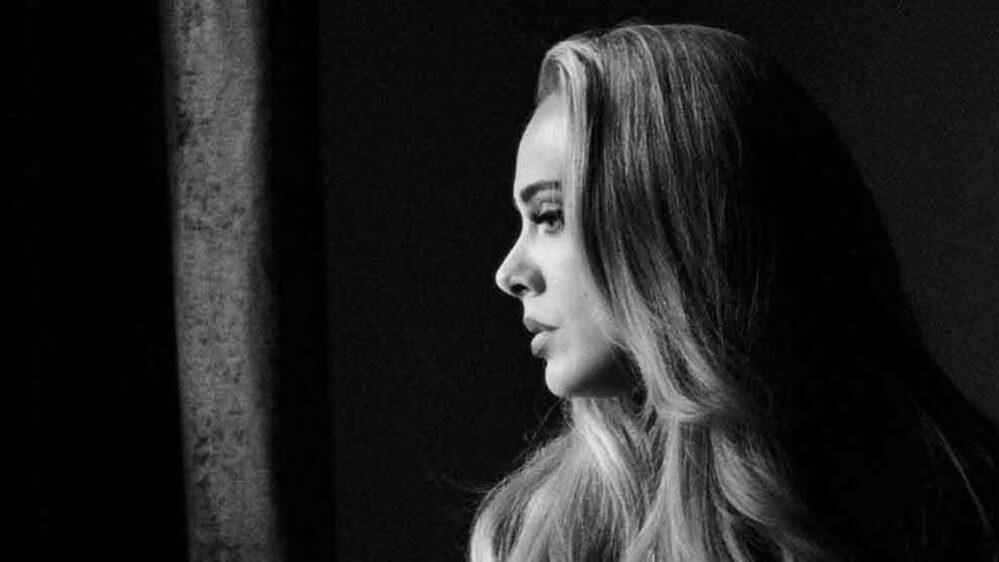 Adele regresa con ‘Easy on me’ después de seis años