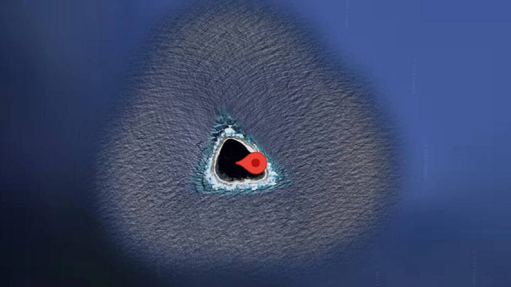 Encuentran en Google Maps misterioso agujero negro en el Océano Pacífico