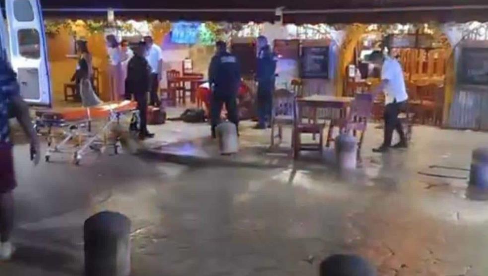 Dos turistas extranjeros mueren en un tiroteo en restaurante de Tulum