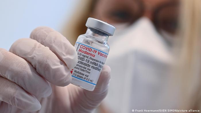 ¡Detenida! Suecia y Dinamarca suspenden uso de la vacuna de Moderna en jóvenes