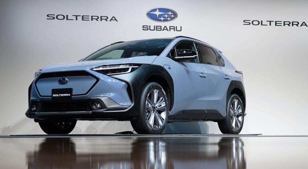 Subaru presenta su primer SUV eléctrico, el nuevo Solterra 2023
