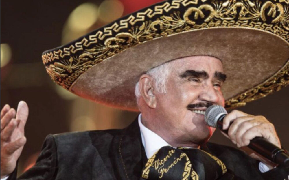 Vicente Fernández ahora cantará en el cielo, muere el gigante de la música mexicana