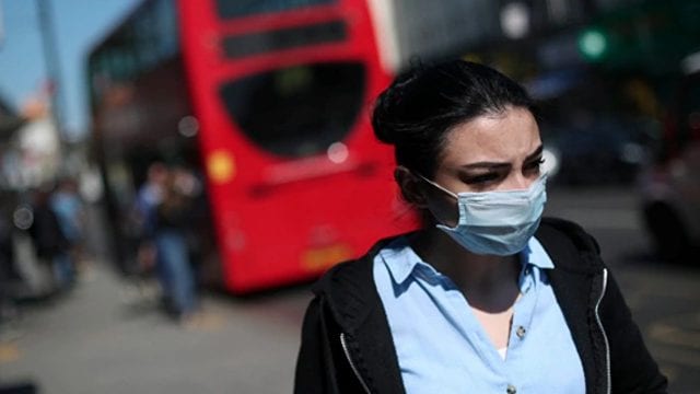 Reino Unido enfrenta «Doble pandemia» y rompe récord de infecciones por Covid