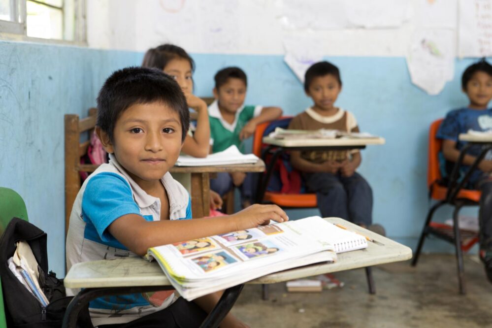 Gobierno de Obrador destinaría 402,300 mdp a educación en Presupuesto Federal
