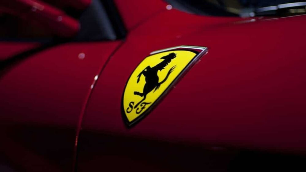 ¡Ferrari revelado! Se filtran las primeras imágenes del SUV Purosangue