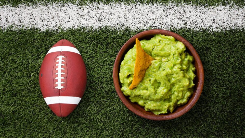 El aguacate mexicano y el guacamole anotan touchdown en el Super Bowl