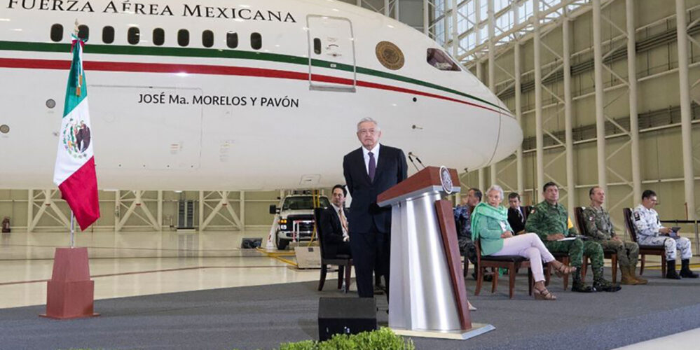 El avión Presidencial se rentará para viajes particulares, no se pudo vender: Obrador