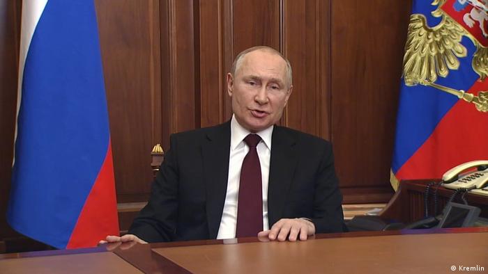 Rusia: Putin decreta que países tendrán que pagar el gas ruso en rublos