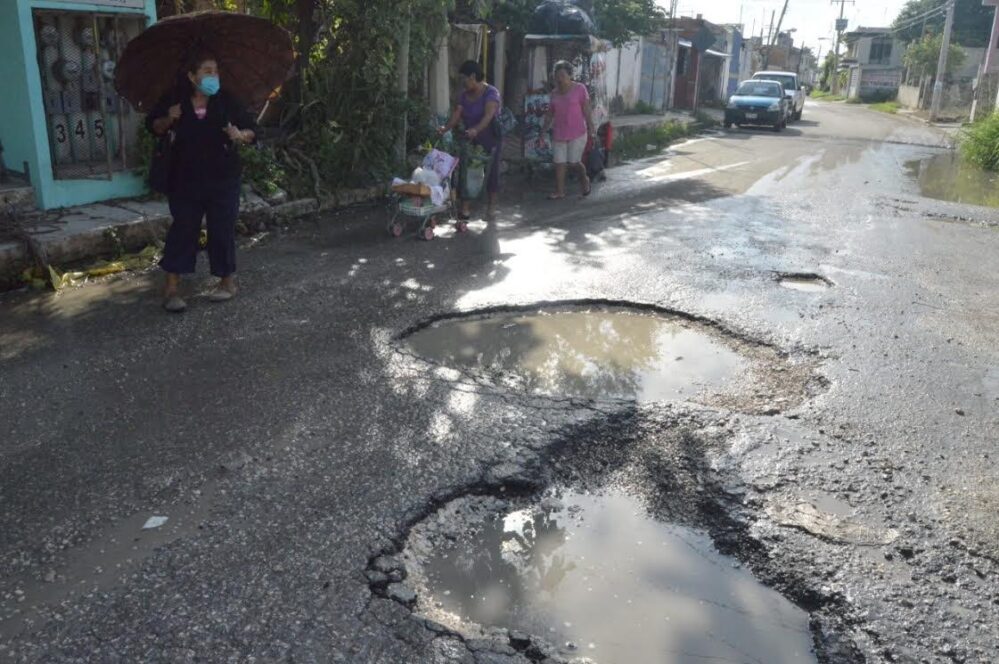 La ciudad de Campeche entre las urbes con más baches en la Península de Yucatán