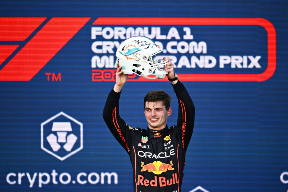 Verstappen gana el GP de Miami, Checo Pérez queda en cuarto lugar