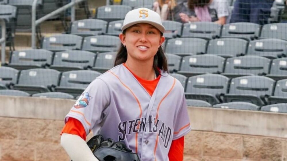 Beisbol: Kelsie Whitmore hace historia entre mujeres