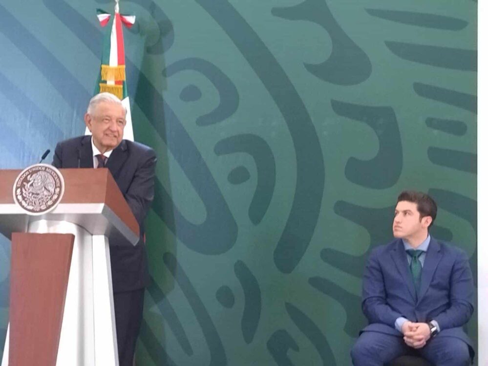 Respalda Obrador a Samuel García; envía un abrazo al Bronco