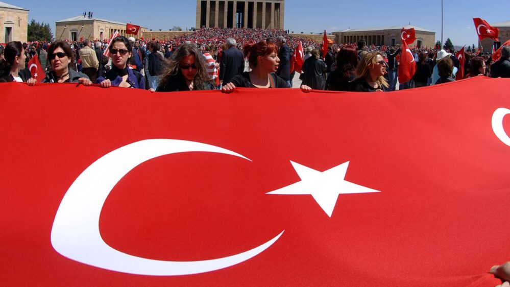 Turquía cambia de nombre oficial, ahora es Türkiye