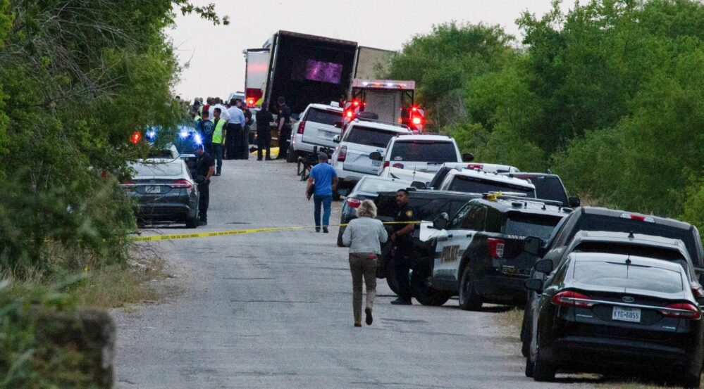 Asfixiados: mueren 46 migrantes encerrados en un camión en Texas
