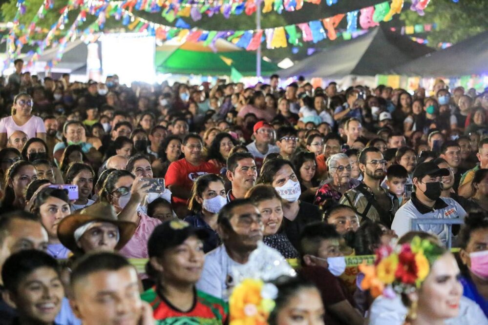 Cientos de personas disfrutan la Feria Playa del Carmen 2022