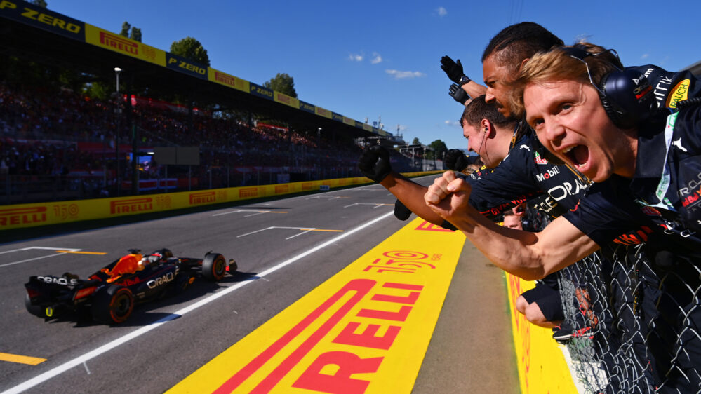 Verstappen gana el Gran Premio de Italia, Checo Pérez decepciona queda en sexto