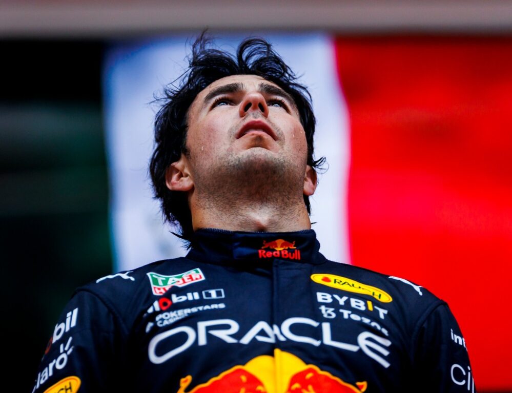 Checo Pérez espectacular, gana el Gran Premio de Singapur de la Fórmula 1