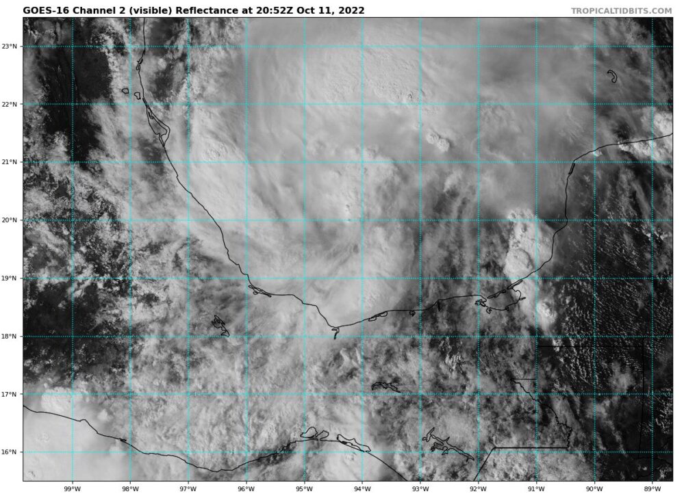 La tormenta tropical Karl se forma en el Golfo de México