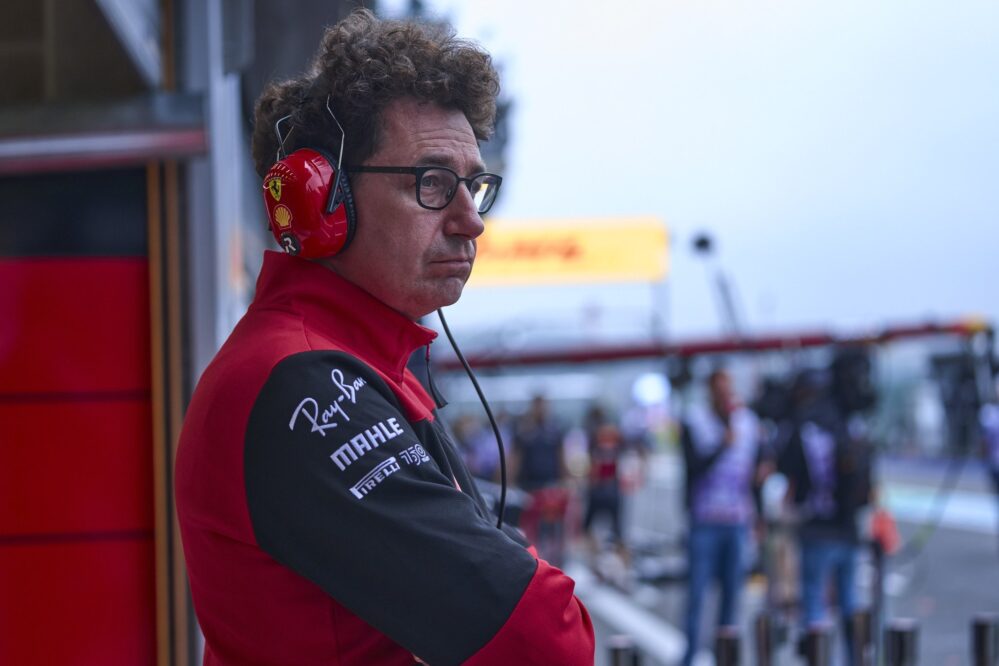 Fórmula 1: Corren a Mattia Binotto de la Scuderia Ferrari