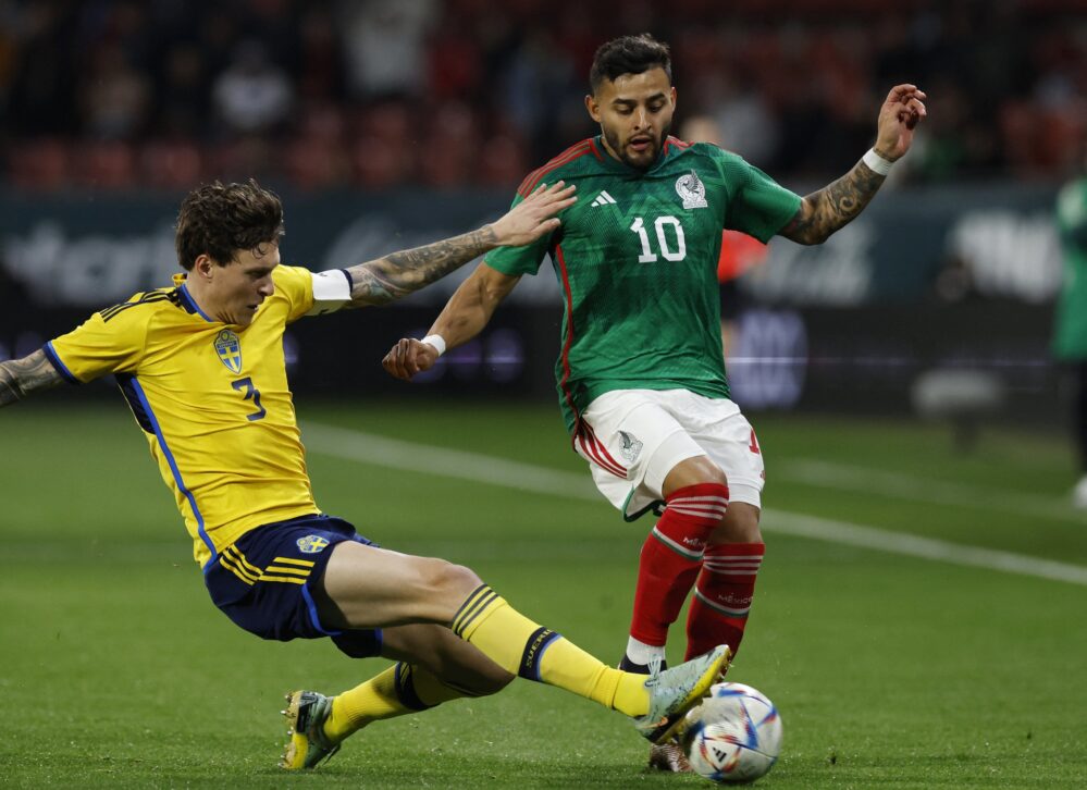 Mal y de malas, la selección de México pierde 1-2 ante Suecia rumbo a Qatar 2022