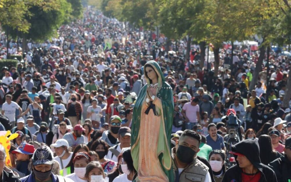 Más de tres millones de peregrinos abarrotan la Basílica de Guadalupe