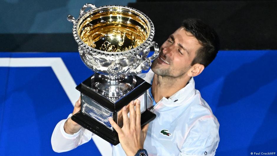 Novak Djokovic gana el Abierto de Australia ¡Iguala récord de Rafa Nadal!
