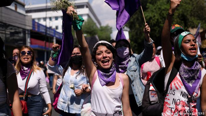 Fundarán activistas del mundo la Internacional Feminista en México