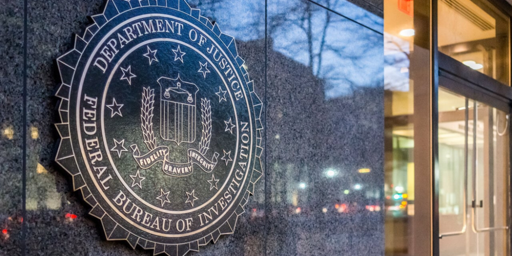 FBI advierte que la Inteligencia Artificial está usándose para extorsión y acoso sexual