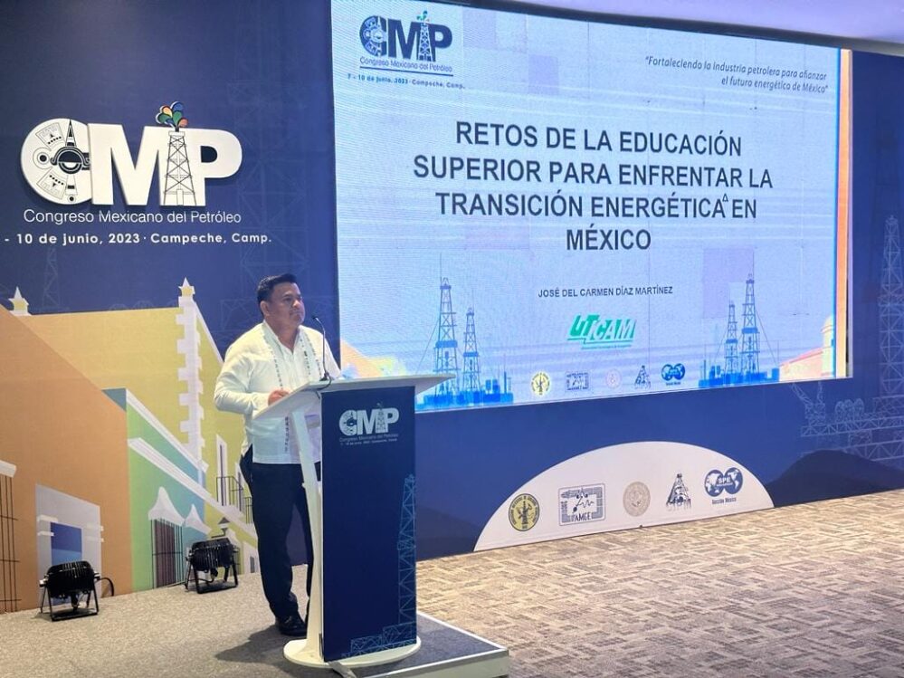 Expone retos de la Educación Superior en la transición energética el rector José del Carmen Díaz