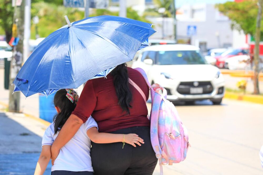 Playa del Carmen: Informan para prevenir golpes de calor