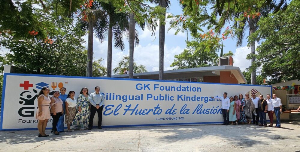 Campeche: inauguran primera escuela pública bilingüe de México