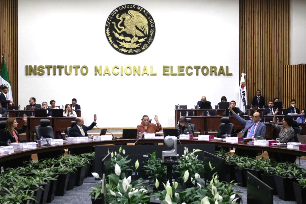 Gubernaturas: INE avala acuerdo para que partidos postulen a cinco mujeres en 2024