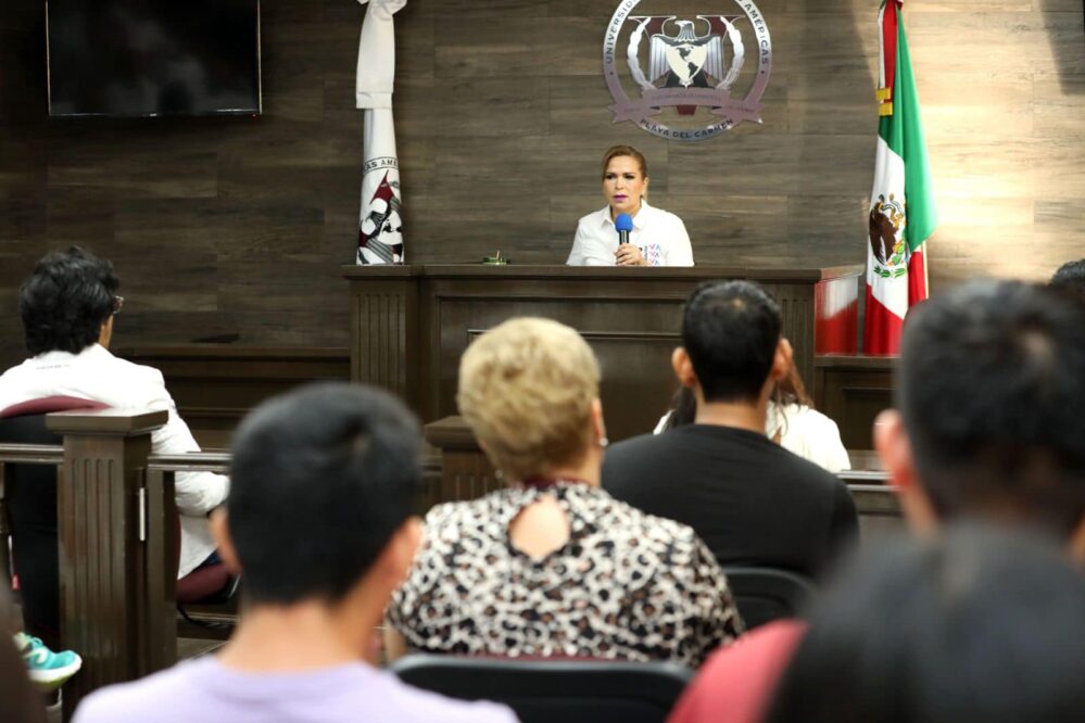 Quintana Roo: Lili Campos seguirá impulsando apoyos a universitarios en Solidaridad