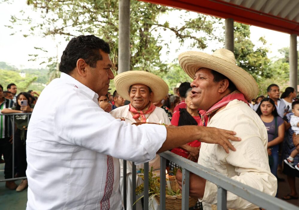 Tendrán prioridad la pueblos originarios subraya Javier May