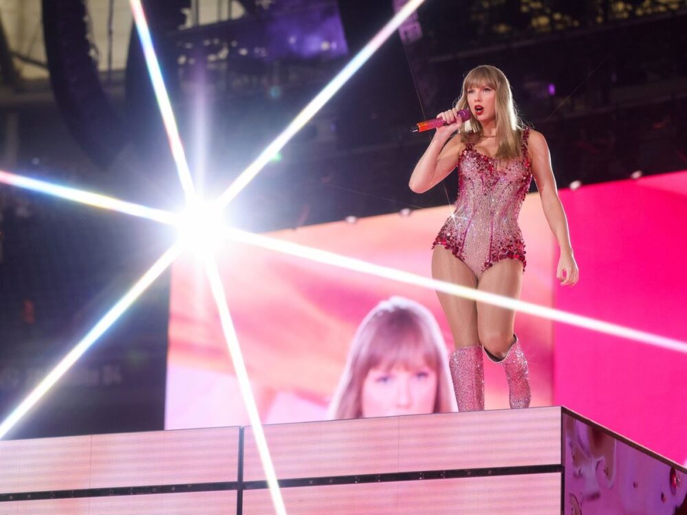 Acosador de Taylor Swift es detenido en Alemania, iba a entrar a un concierto de ella