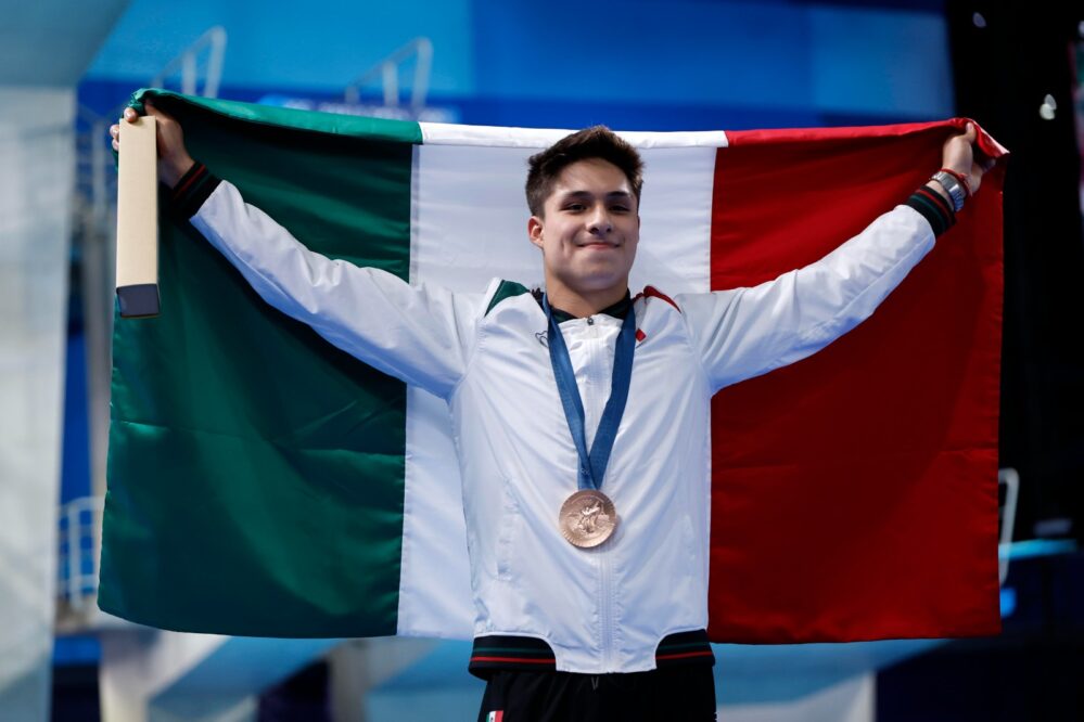 Osmar Olvera gana bronce en la final clavados trampolín de 3 metros ¡Es doble medallista olímpico!