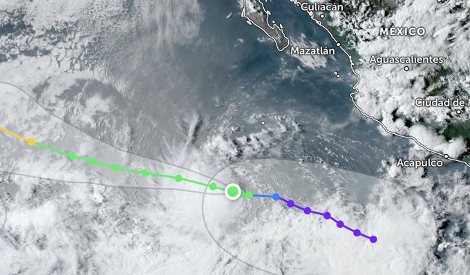 Ya es tormenta tropical ‘Gilma’, se ubica frente a las costas de Colima