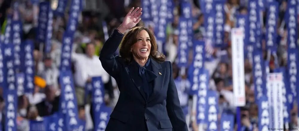 Kamala Harris acepta la candidatura demócrata a la Presidencia de Estados Unidos