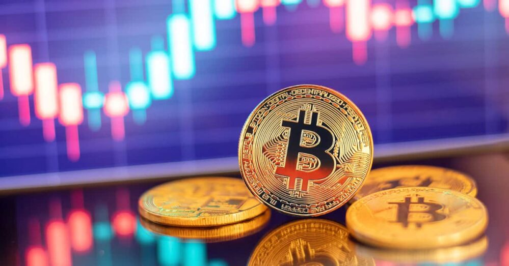 Bitcoin a la alza, se disparó por encima de $66.000 dólares