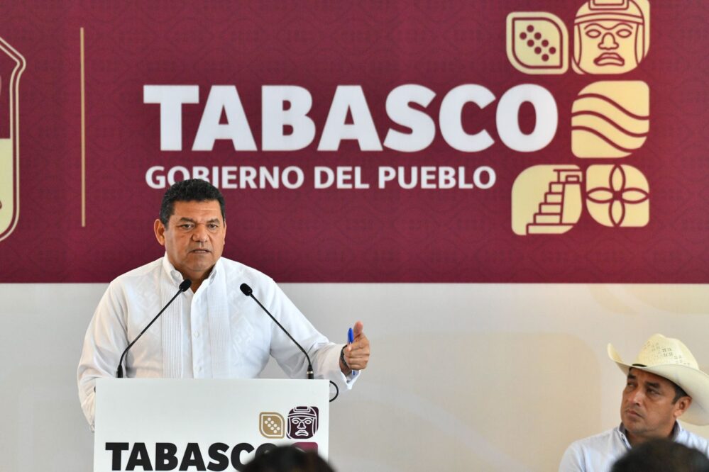 ¡Histórico! Acuerda Javier May condonación de la deuda de Tabasco con la CFE